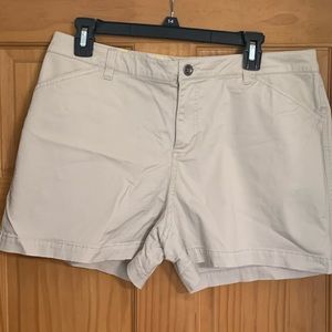 EUC Khaki Sonoma chino style shorts